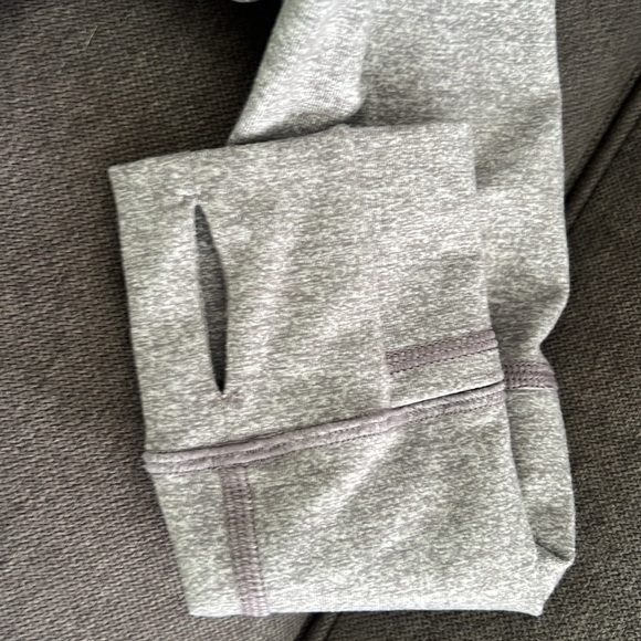 Lululemon Heather Grey zip up jacket size 4 - Picture 6 of 9